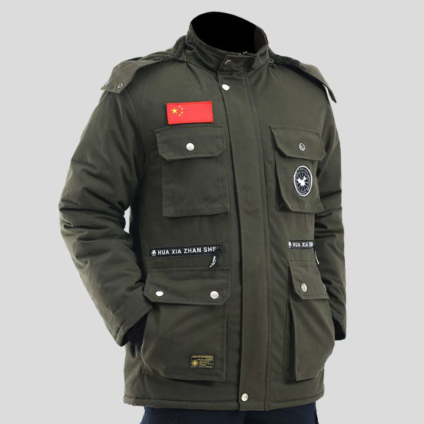 Cappotto mimetico in stile militare